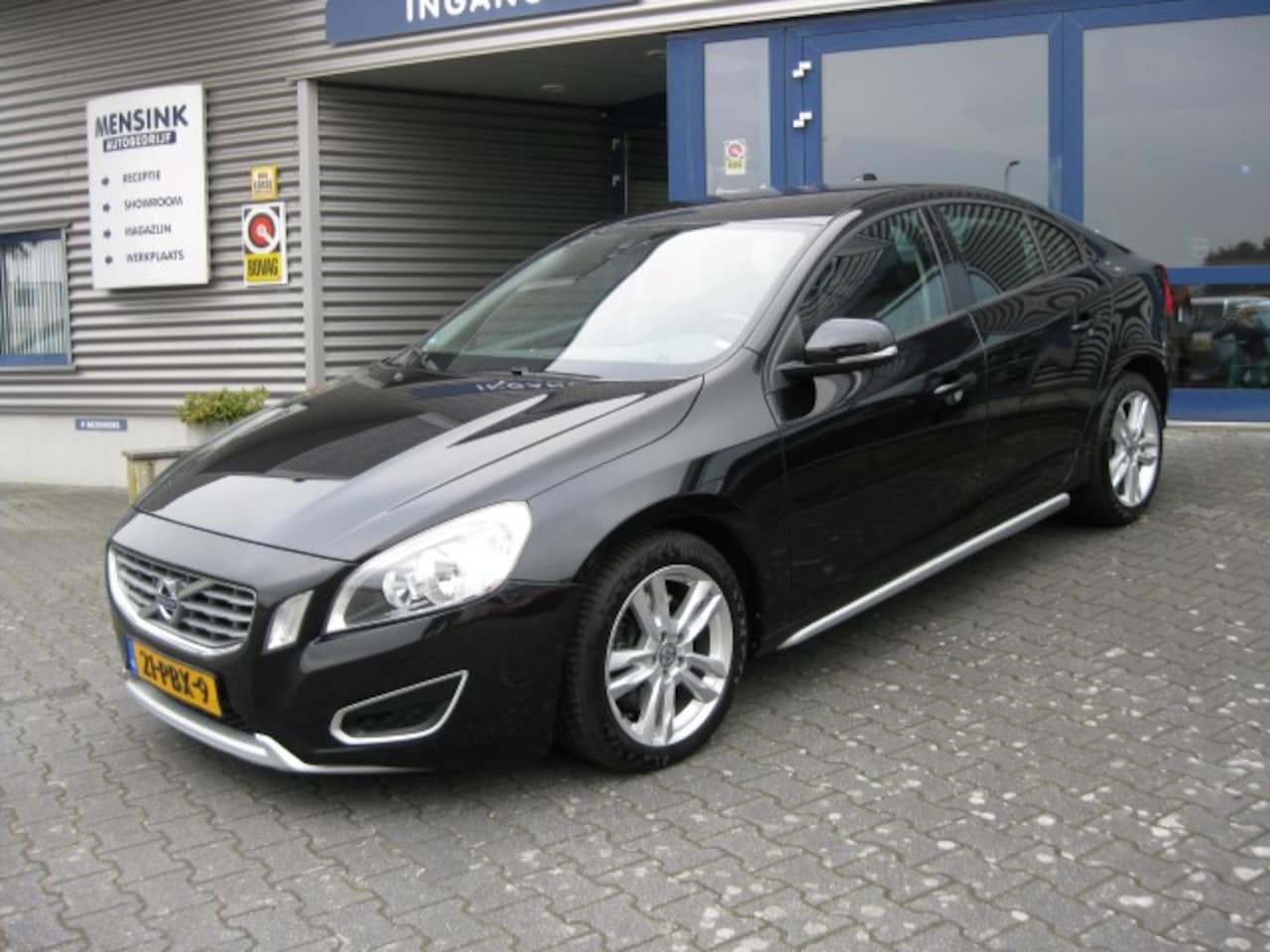 Volvo S60 - 2.0T 149KW AUT6 Intro Edition - AutoWereld.nl