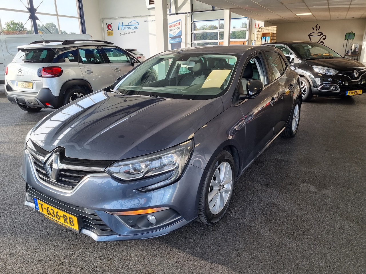 Renault Mégane - Hatchback 1.2 Energy TCe 130pk Zen - AutoWereld.nl