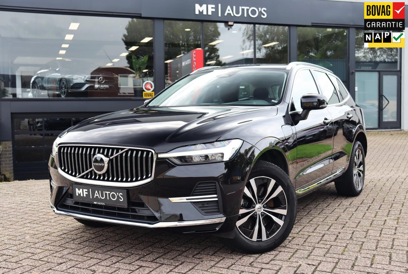 Volvo XC60 - 2.0 Recharge T6 AWD Inscription|Pano|Carplay|Camera|Keyless|Facelift - AutoWereld.nl