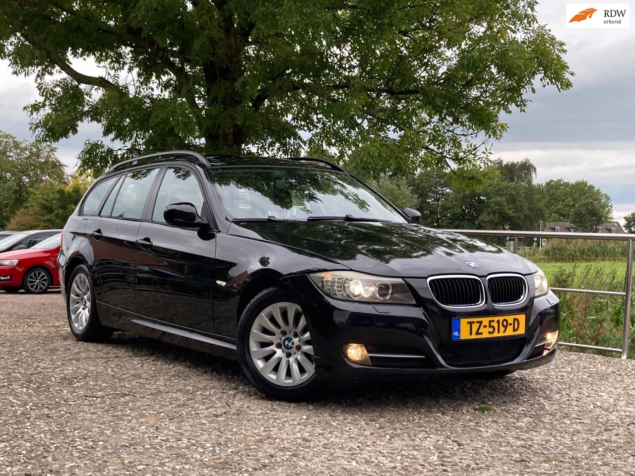 BMW 3-serie Touring - 318i | Panodak + Xenon + Navi + Cruise nu €6.975,-!! - AutoWereld.nl