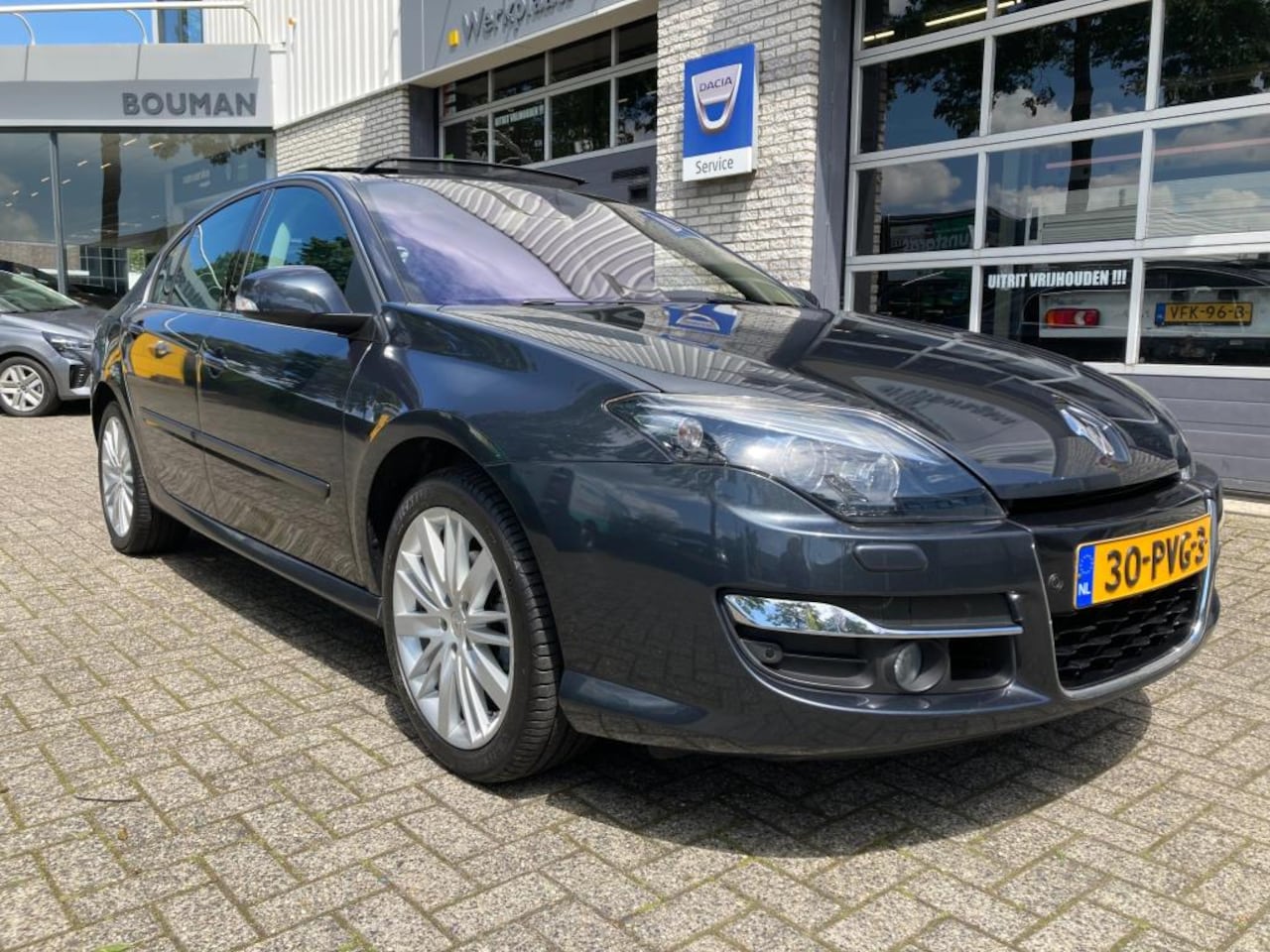 Renault Laguna - 2.0 T Initiale 2.0 T Initiale - AutoWereld.nl