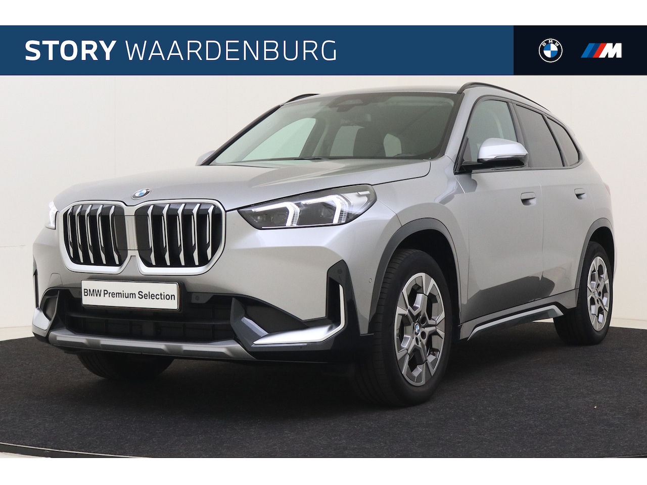 BMW X1 - sDrive18i xLine Automaat / Trekhaak / Adaptieve LED / Comfort Access / Widescreen Display - AutoWereld.nl