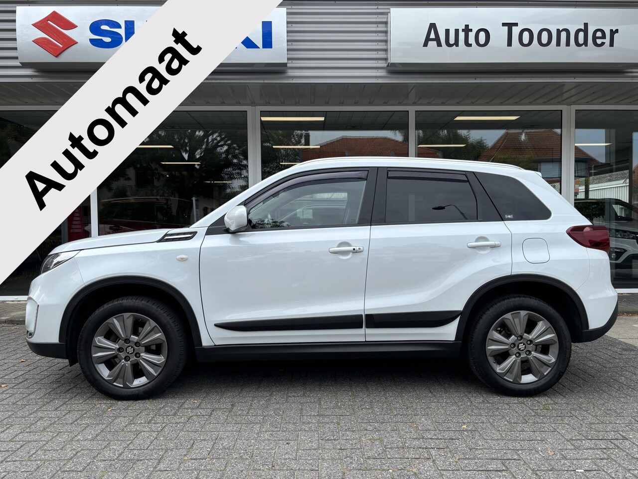 Suzuki Vitara - Automaat 1.4 Boosterjet Select Smart Hybrid - AutoWereld.nl