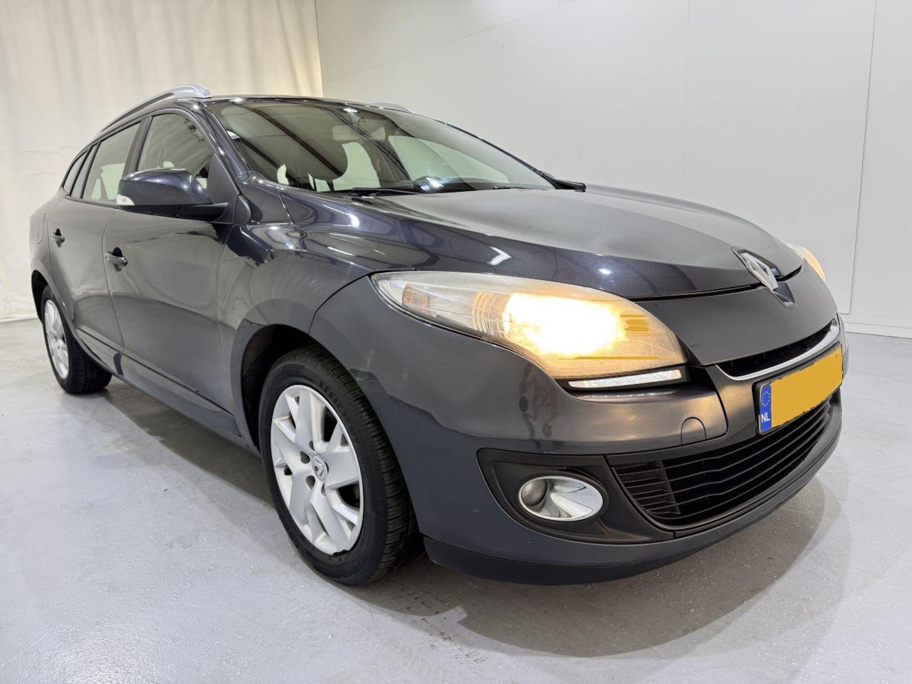 Renault Mégane Estate - 1.5 dCi 110 Expression - AutoWereld.nl