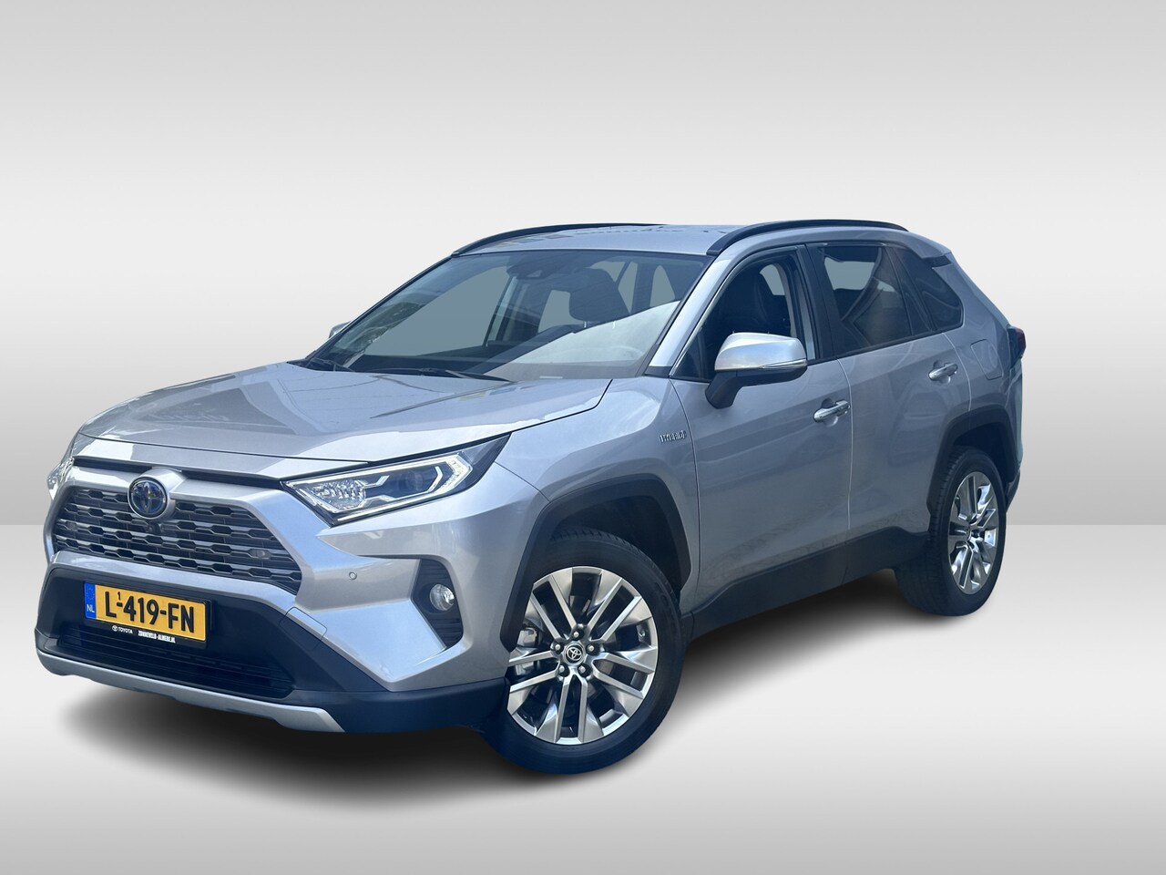 Toyota RAV4 - 2.5 Hybrid Executive Bearlock | 360 graden camera | Trekhaak | blindspot - AutoWereld.nl