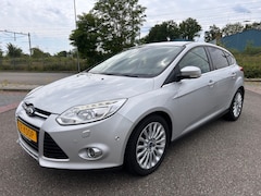 Ford Focus - 1.6 / 150 PK / TITANIUM / BOMVOL / NAVI