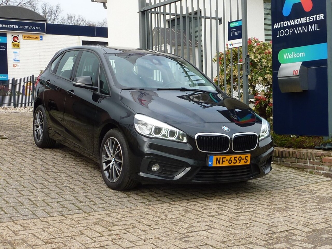 BMW 2-serie Active Tourer - 218I CENT.EXEC. - AutoWereld.nl