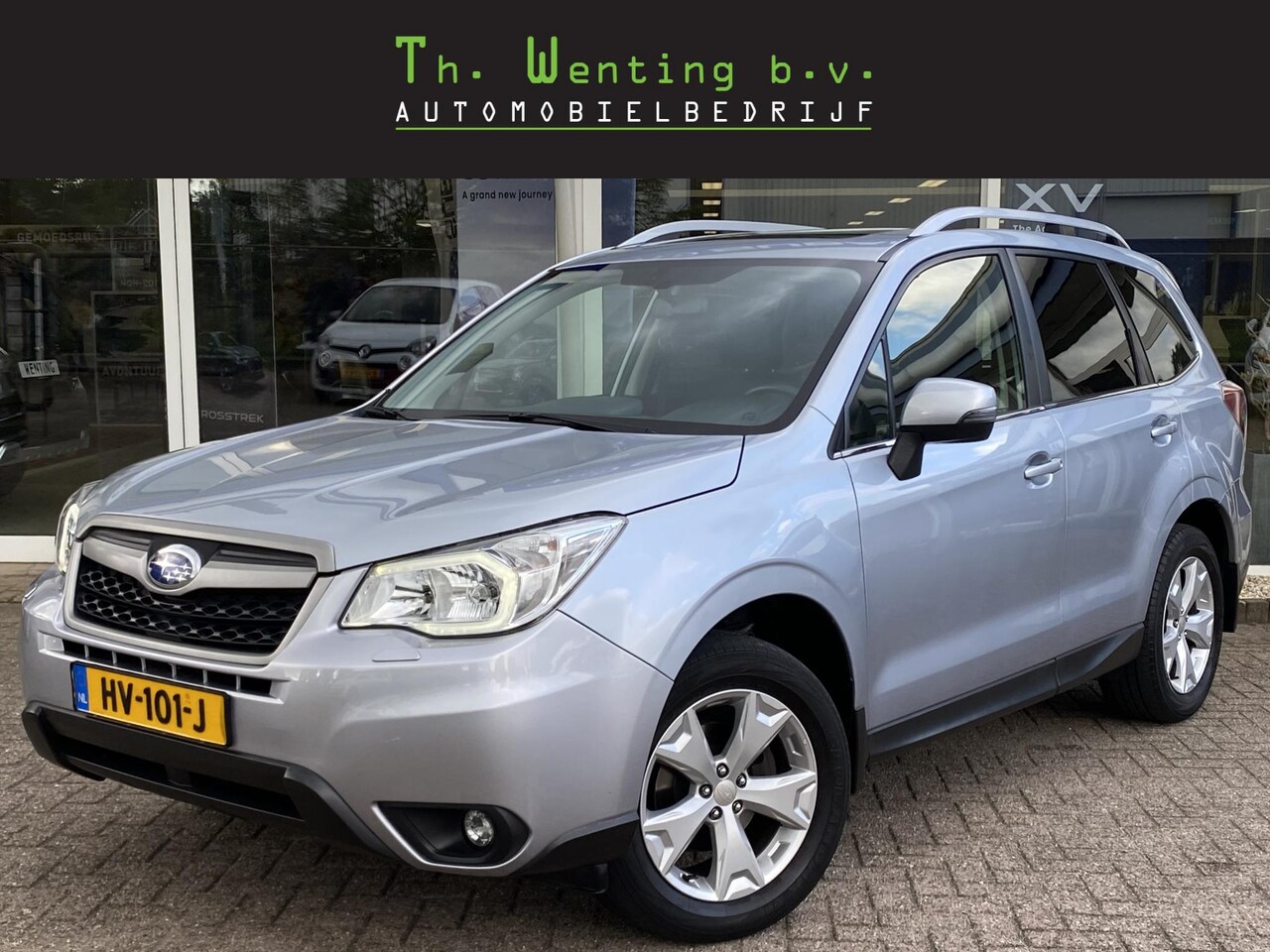 Subaru Forester - 2.0 Premium | Stoelverwarming voor | Schuif/kantel dak | Navigatie | Achteruitrijcamera | - AutoWereld.nl