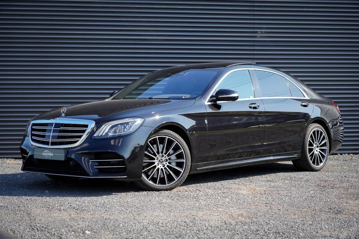 Mercedes-Benz S-klasse - 400d 4Matic Lang / AMG / Zitcomfort / Pano / Distronic+ / Spoorassistent - AutoWereld.nl