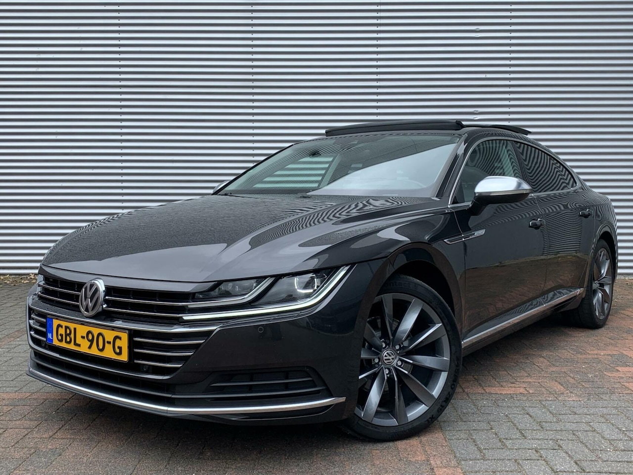 Volkswagen Arteon - 1.5 TSI DSG CAMERA CARPLAY PANO LED PDC 17 EERSTE EIGENAAR DEALER ONDERHOUDEN VOL OPTIES - AutoWereld.nl