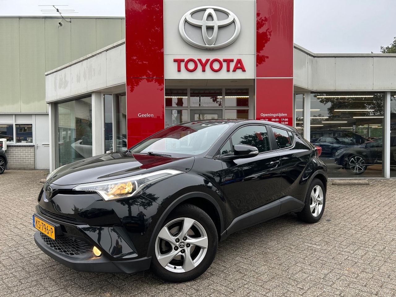 Toyota C-HR - 1.2 Turbo Dynamic Navigatie - AutoWereld.nl