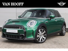 MINI Cooper S - Hatchback Classic Automaat / Premium Go Pakket / Achteruitrijcamera / Sportstoelen / LED /