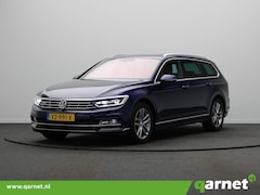 Volkswagen Passat Variant - 1.5 TSI Highline Business R | Getint Glas | Lederen Bekleding | Trekhaak |