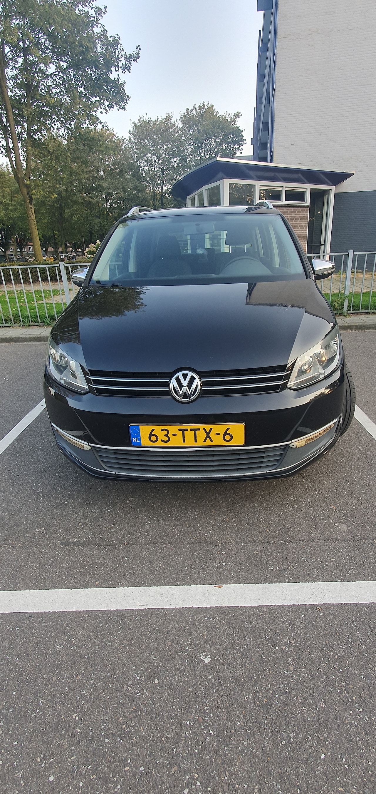 Volkswagen Touran - 1.2 TSI Trendline Bluemotion 7p. - AutoWereld.nl