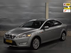 Ford Mondeo - 2.0-16V Ghia 1e Eigenaar 119.000KM +Navigatie|Bluetooth|Parkeersensoren|Trekhaak|