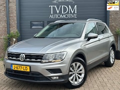 Volkswagen Tiguan - 1.5 TSI ACT Comfortline Business Navi, Camera, Climate