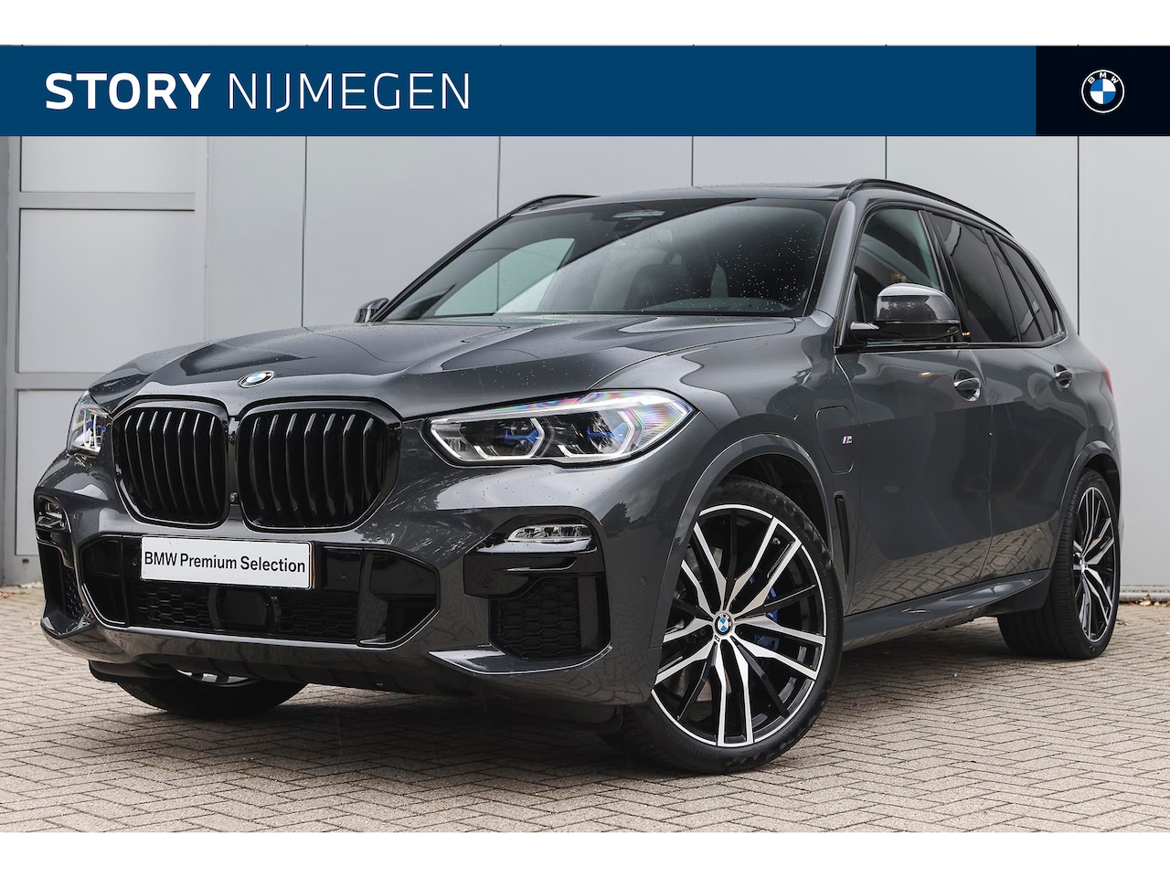 BMW X5 - xDrive45e High Executive M Sport Automaat / Panoramadak / Laserlicht / M Multifunctionele - AutoWereld.nl