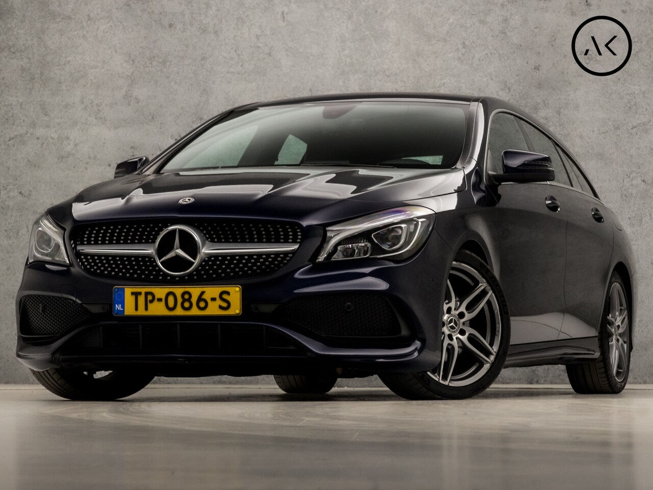 MercedesBenz CLAklasse Shooting Brake 180 AMG Sport Automaat (GROOT