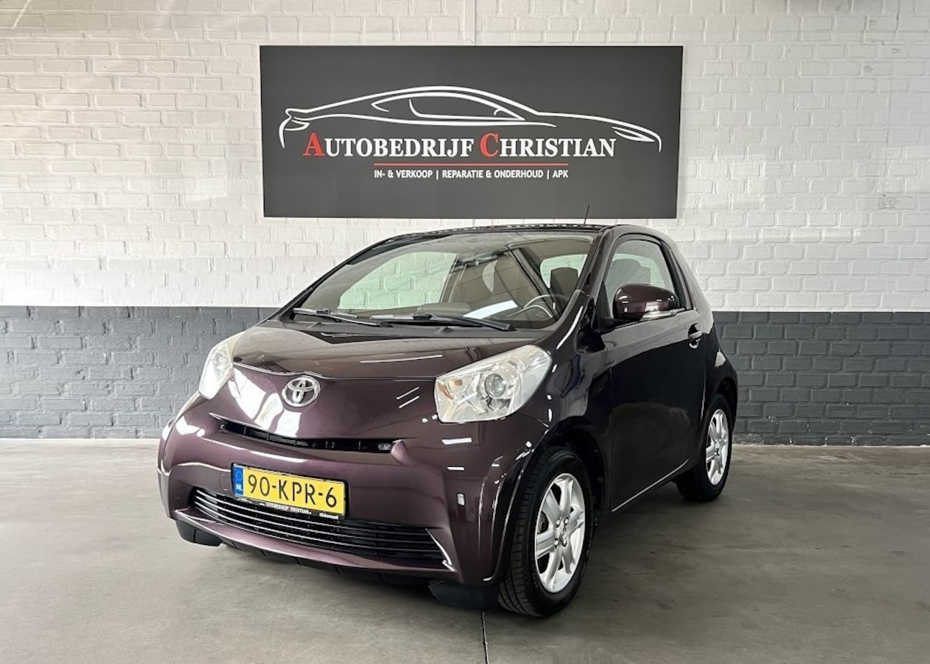 Toyota iQ - 1.0 VVTi Comfort | Stuurbekr. | 5D - AutoWereld.nl