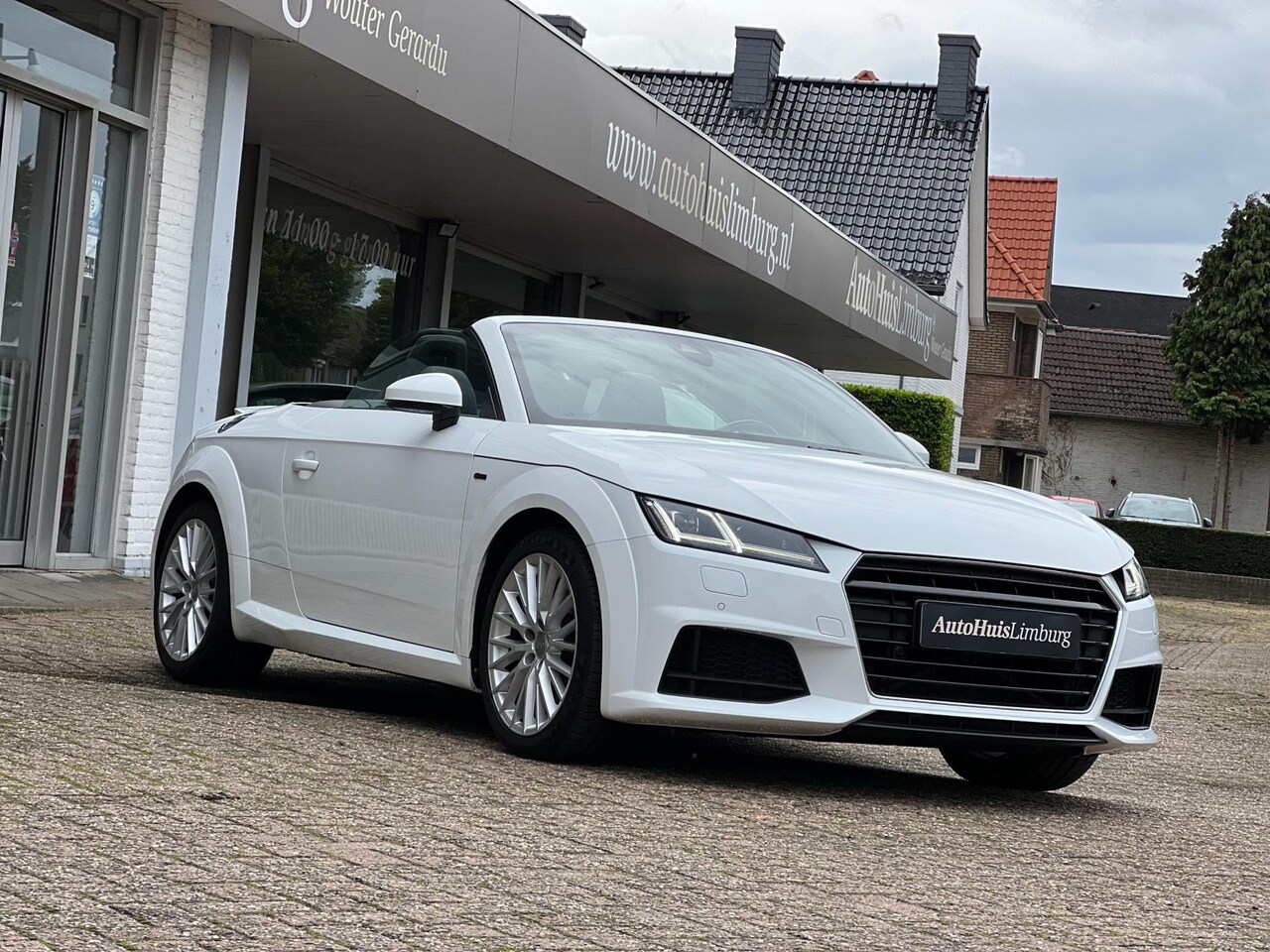 Audi TT Roadster - 1.8 TFSI Pro Line S|DAB|Virtual Cockpit|Leer/Alcantara|Nieuwstaat - AutoWereld.nl