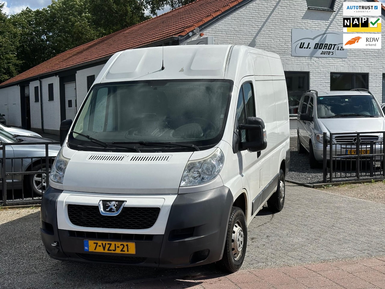 Peugeot Boxer - 333 2.2 HDI L1H2 Engine not 100% - AutoWereld.nl