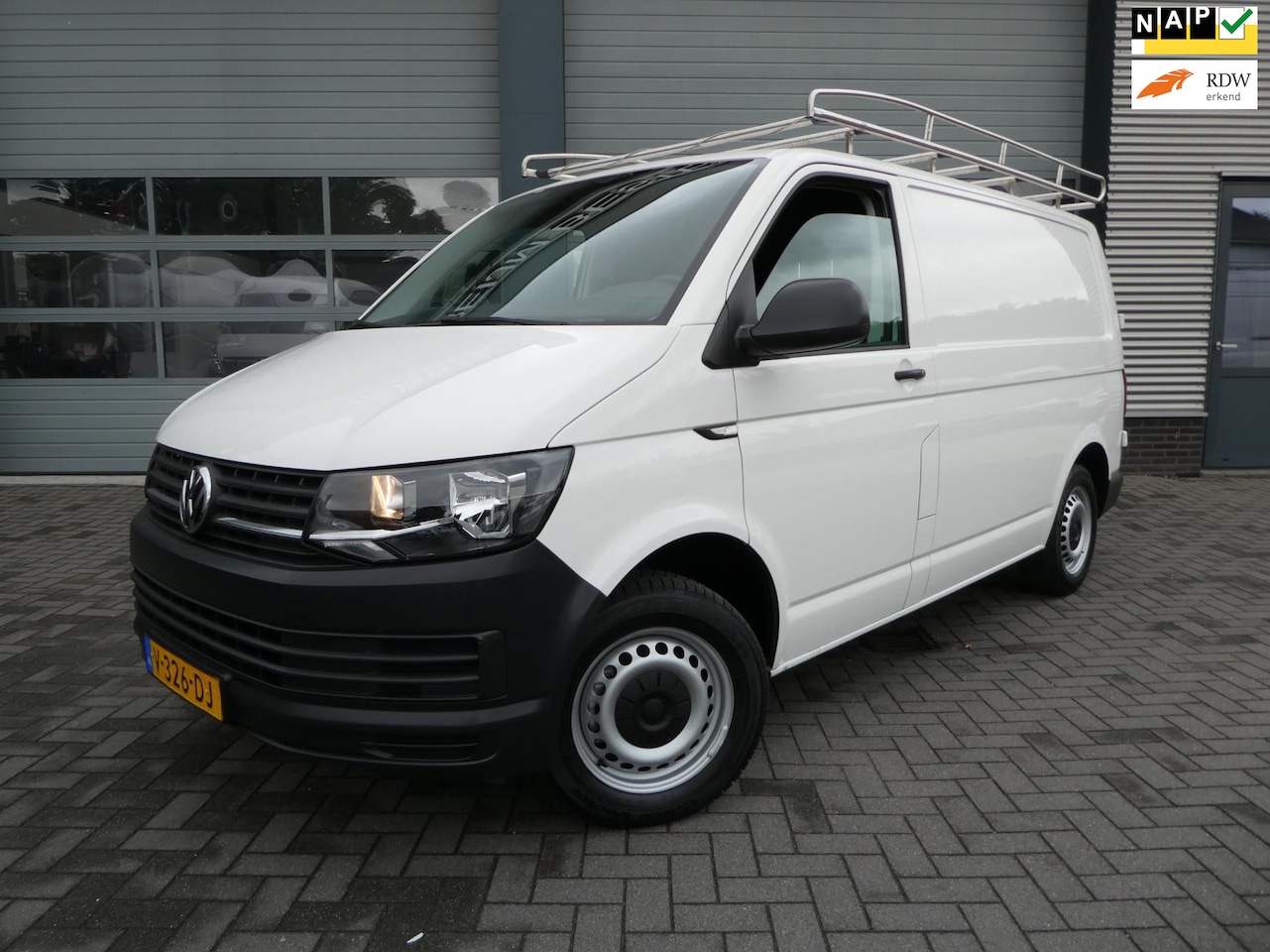 Volkswagen Transporter - 2.0 TDI L1H1 airco, trekhaak ,3 zits ,imperiaal - AutoWereld.nl