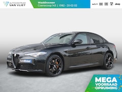 Alfa Romeo Giulia - 2.0 Turbo Aut. 320pk AWD Veloce | Schuif-/Kanteldak | Xenon | Navi | Leder | Apple Carplay