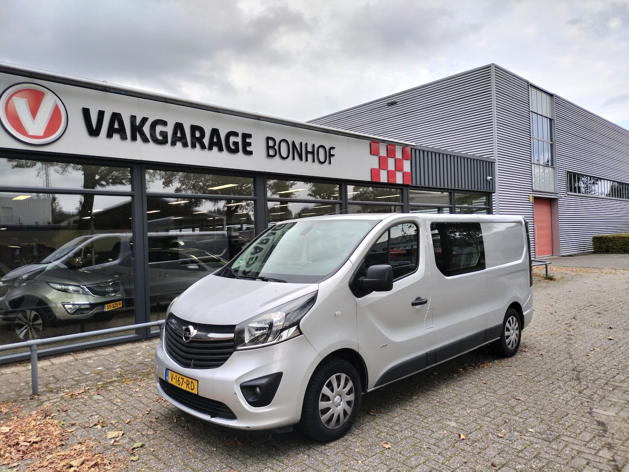 Opel Vivaro - 1.6 CDTI L2H1 Sport EcoFlex DC CAMERA-NAVI-AIRCO-DC - AutoWereld.nl