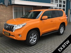 Toyota Land Cruiser - 3.0 D-4D-F VX Window Van 4X4