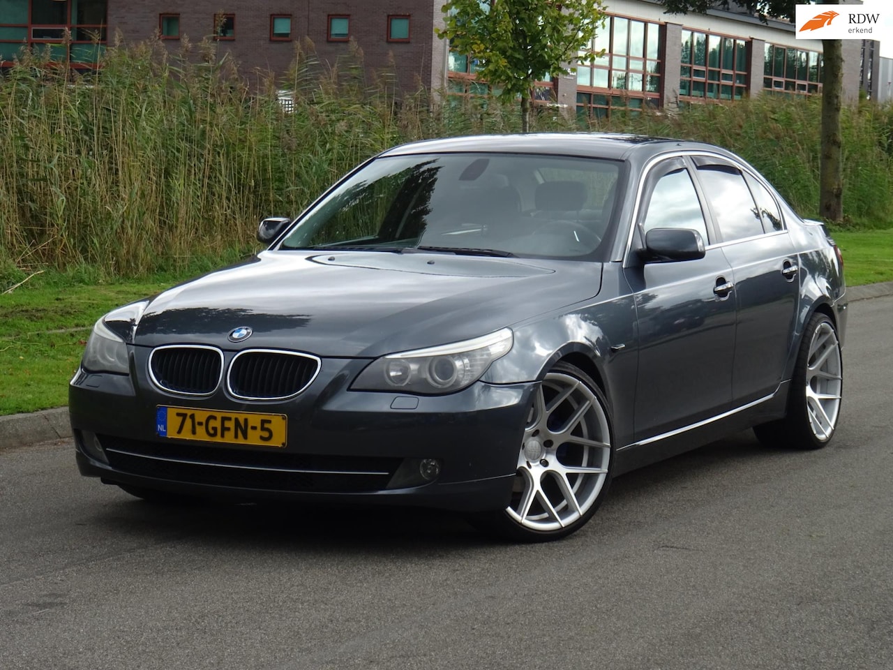 BMW 5-serie - 520i Business Line BJ2008 NAP/NAVI/PDC/APK 8-25 - AutoWereld.nl