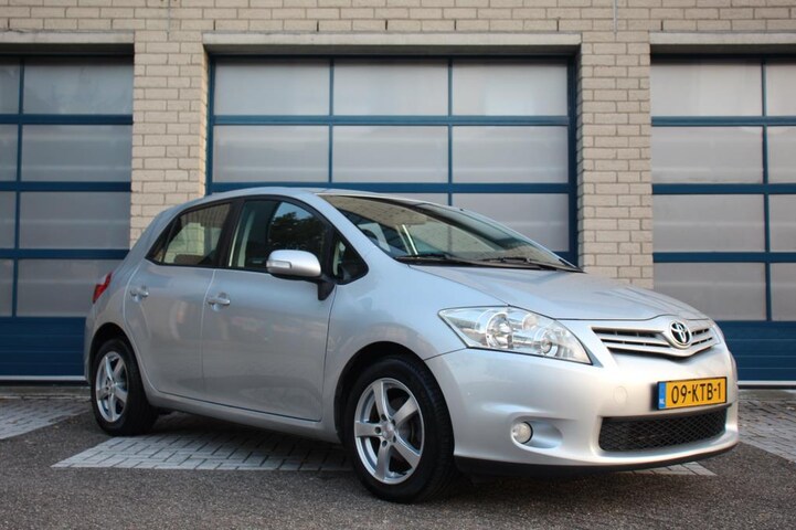 Toyota auris 2010 isofix cheap