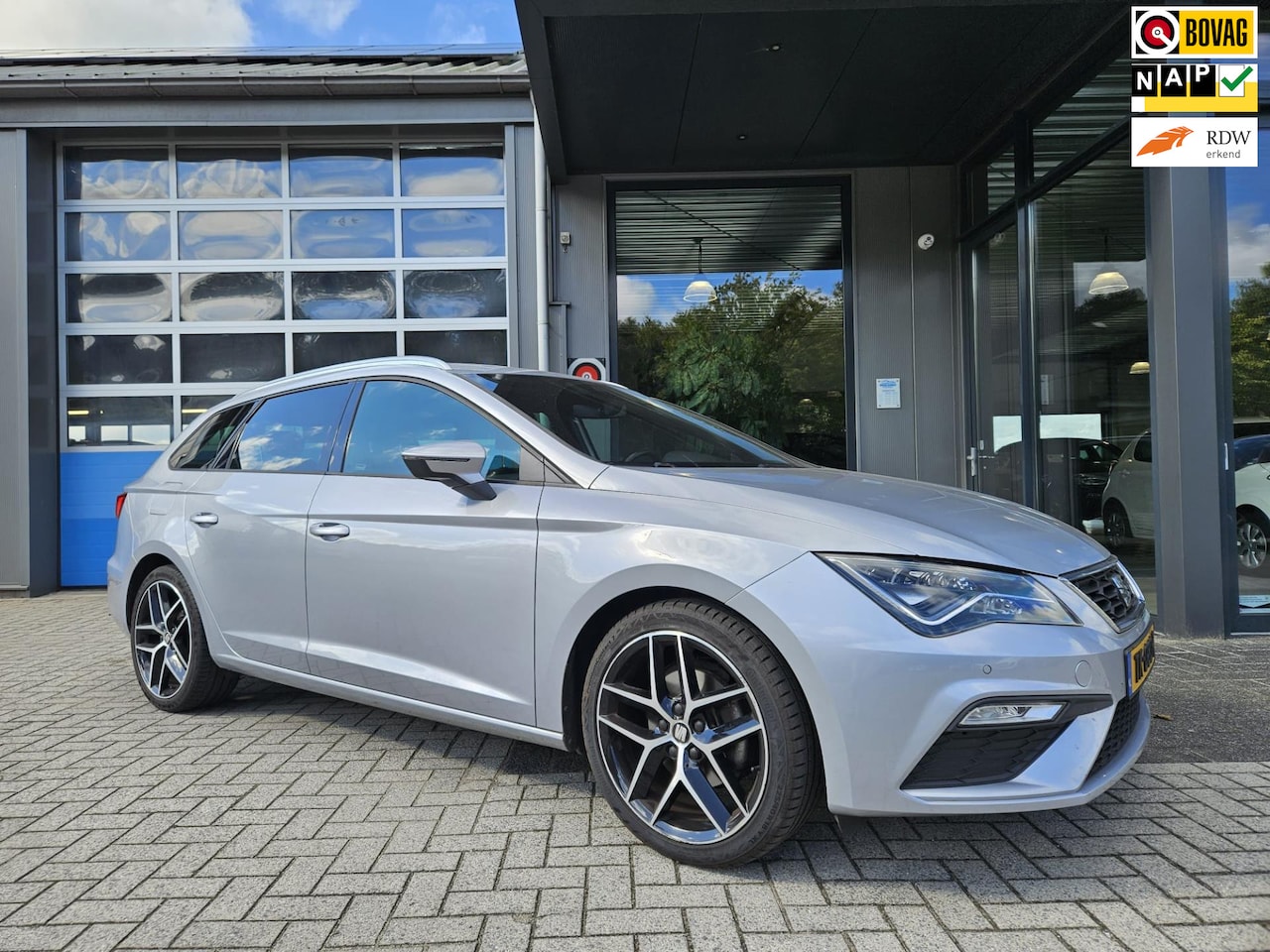 Seat Leon ST - 1.4 EcoTSI FR Business Intense 1.4 EcoTSI FR Business Intense - AutoWereld.nl