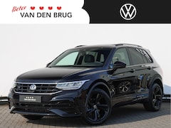 Volkswagen Tiguan - 1.5 TSI R-Line 150pk DSG | Digitaal Dashboard | Black Style | Panoramadak | Navigatie | LE