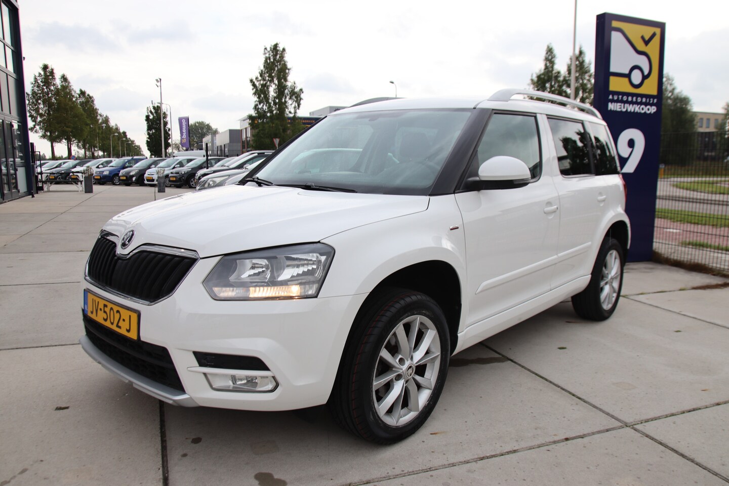 Skoda Yeti - 1.2 TSI Greentech JOY Stoelverwarming, Clima, Navi, Cruise, 1e eig PRIJSPAKKER! - AutoWereld.nl