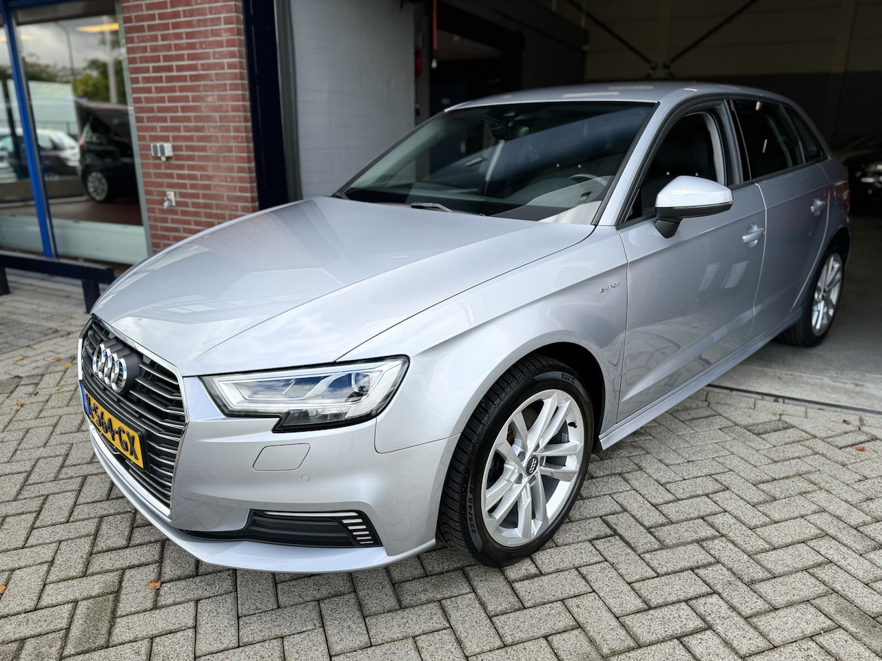 Audi A3 Sportback - 1.4 e-tron 1.4 e-tron - AutoWereld.nl