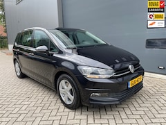 Volkswagen Touran - 1.2 TSI Trendline 7 Persoons / Stoelverwarming