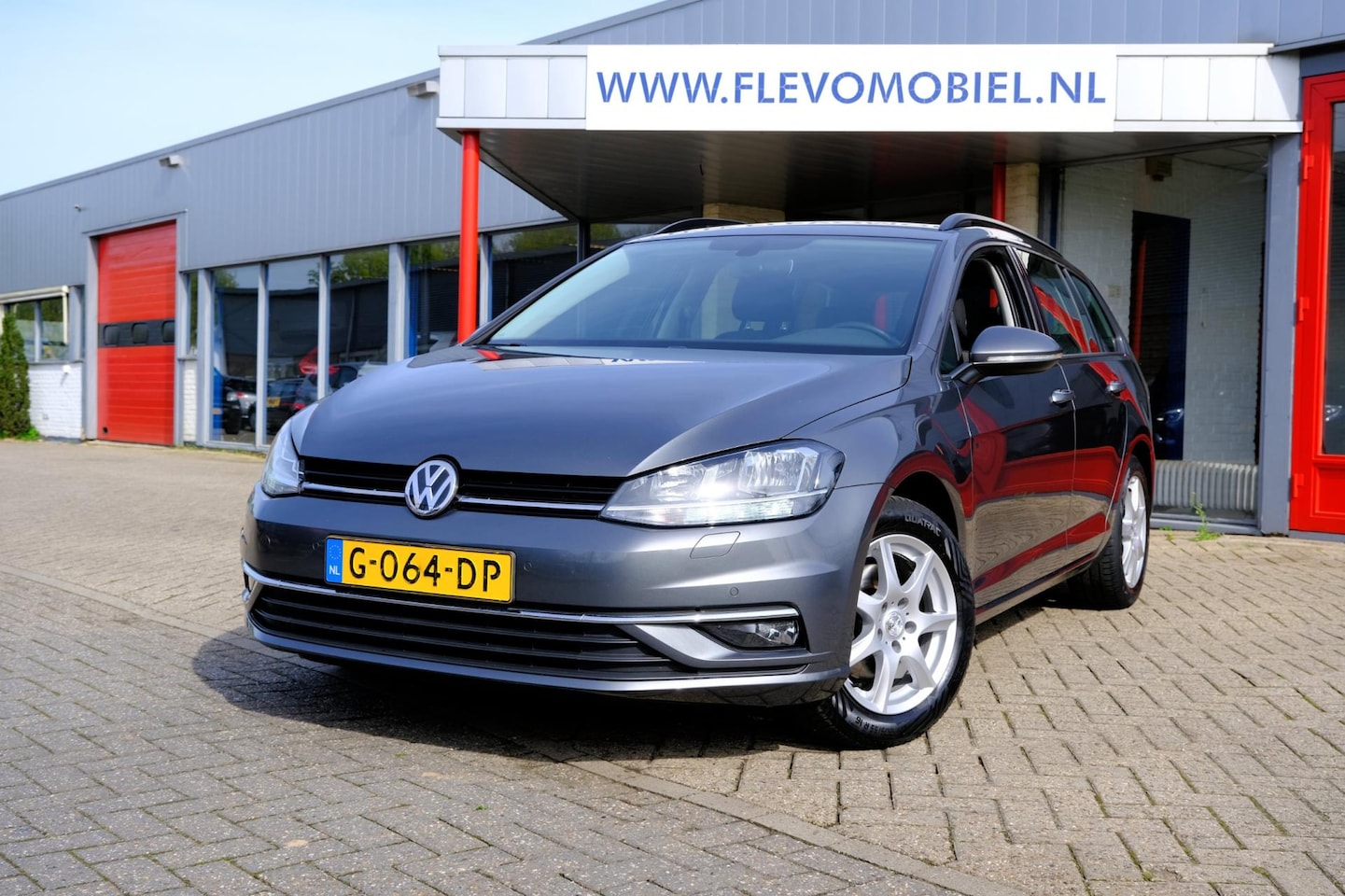 Volkswagen Golf Variant - 1.6 TDI Comfortline Navi|Adapt.Cruise|LMV - AutoWereld.nl