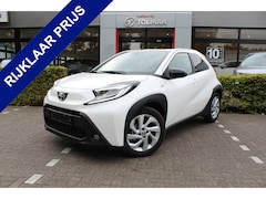 Toyota Aygo X - 1.0 VVT-i MT First | Rijklaar | Stoelverw. | Apple/Android | Clima | LED | Adaptive cruise