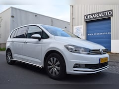 Volkswagen Touran - 2.0 TDI AUTOMAAT / 240 DKM / DEALER ONDERHOUDEN