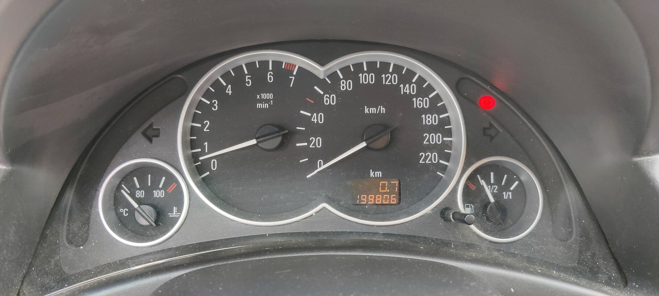 Opel Tigra TwinTop - 1.4-16V Enjoy Open dak elektrisch.