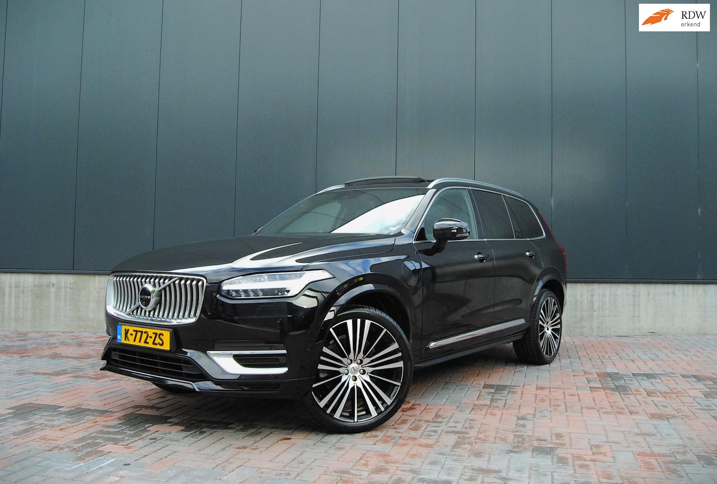 Volvo XC90 - 2.0 T8 Twin Engine AWD Inscription-7p *Pano / Air-supensions *360cam *Trekhaak - AutoWereld.nl