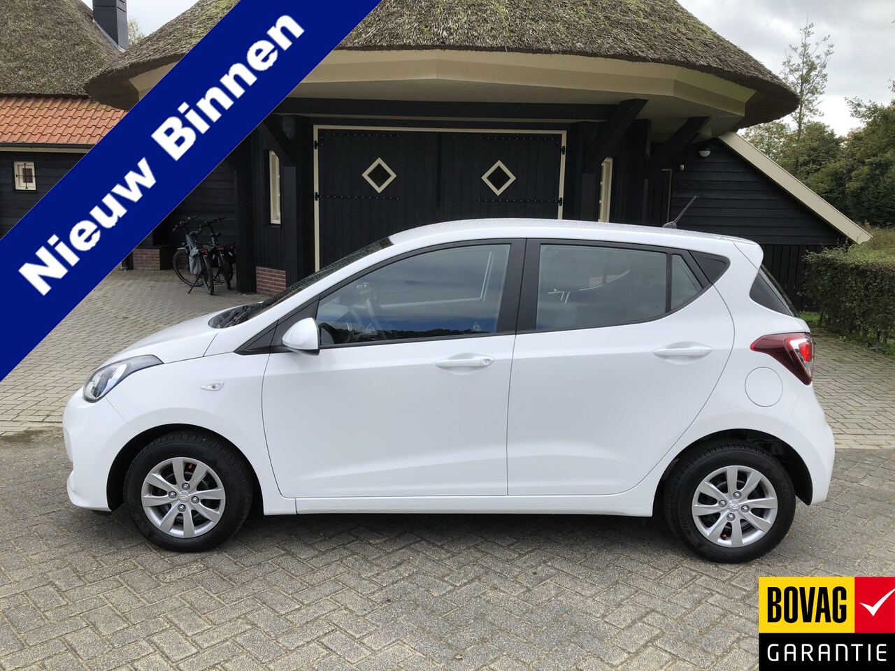 Hyundai i10 - 1.0i Comfort Cruise Airco Elec paket Nap - AutoWereld.nl