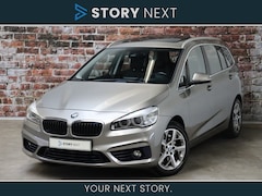 BMW 2-serie Gran Tourer - 220i High Executive Sport Line Automaat / Panoramadak / Head-Up Display / Driving Assistan