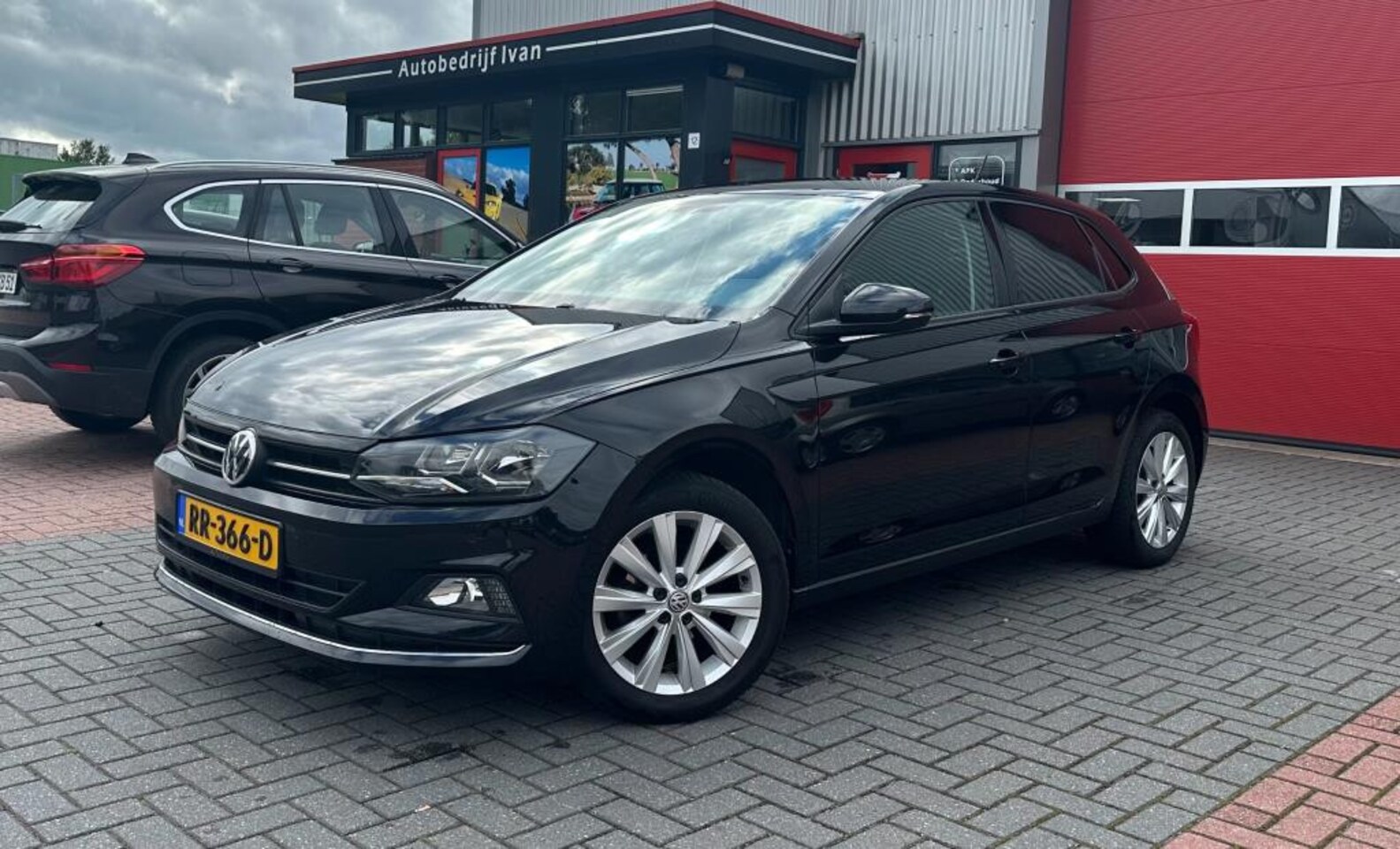 Volkswagen Polo - 1.0 TSI Highline 1.0 TSI Highline, Nap, Navi - AutoWereld.nl