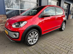 Volkswagen Up! - 1.0 CROSS UP BLUEM. NAVI