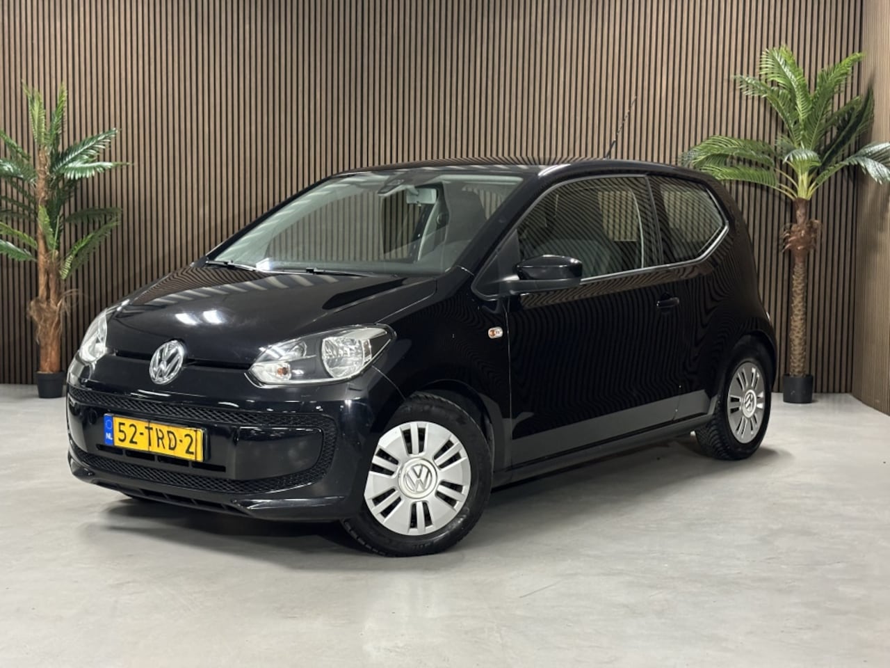 Volkswagen Up! - 1.0 move up! BlueM. - AutoWereld.nl