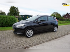 Ford Fiesta - 1.0 Style 5 deurs navigatie NAP zwart metallic