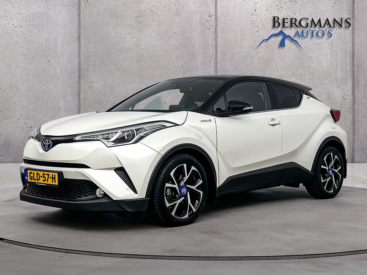 Toyota C-HR - 1.8 Hybrid Dynamic // TREKHAAK // KEYLESS // - AutoWereld.nl