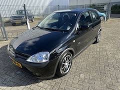 Opel Corsa - 1.8-16V GSi Airco Liefhebbersauto