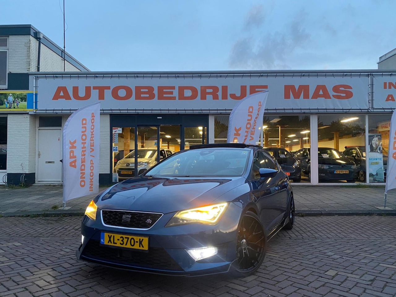 Seat Leon - 1.8 TSI FR Dynamic Pano Airco Cruise Cruise Control - AutoWereld.nl